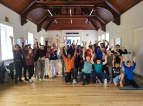 Brónagh\'s 6th Class visit the Carnegie Library in Swords
